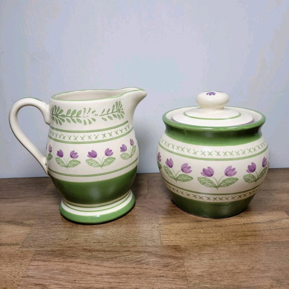 Vintage Pfaltzgraff Ceramic Tulip Sugar and Creamer Set
